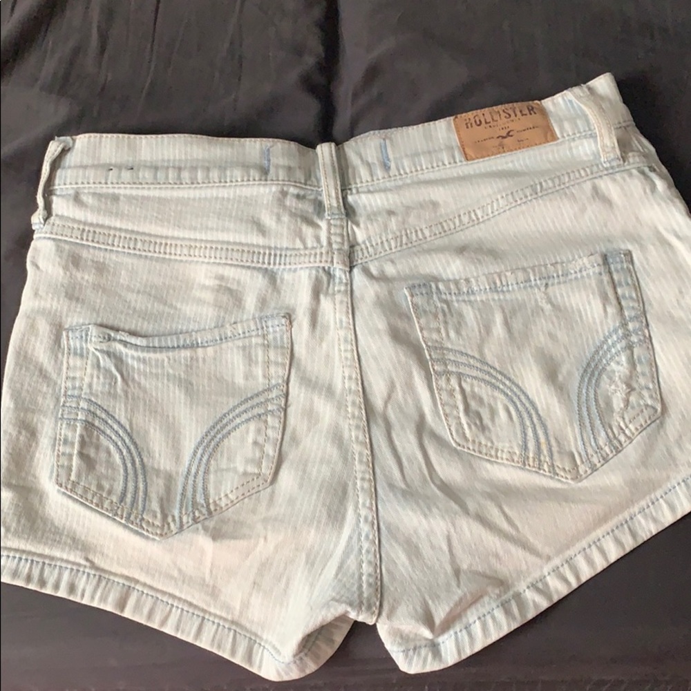 Hollister Whitewash Jean Shorts